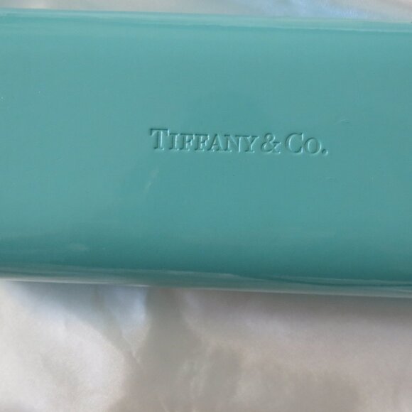 Tiffany & Co. and Kate Spade hard shell eyeglass cases - Picture 3 of 11